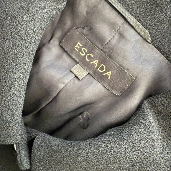 Escada black wool flower aplique blazer size 42 - Picture 10 of 11